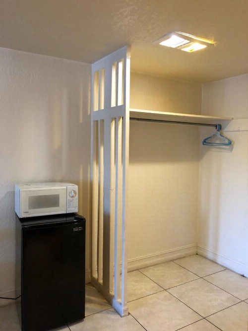 Sunset Inn- Fort Pierce, FL image 18