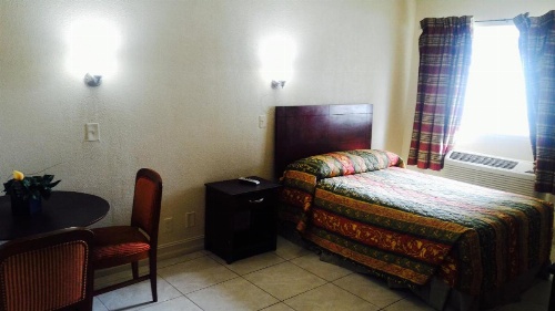Sunset Inn- Fort Pierce, FL image 33