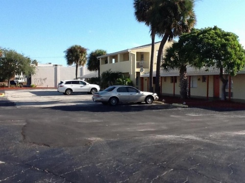 Sunset Inn- Fort Pierce, FL image 41