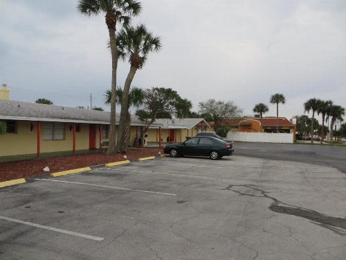 Sunset Inn- Fort Pierce, FL image 49